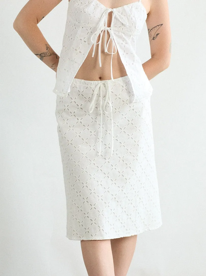 Cedar Eyelet Skirt - White