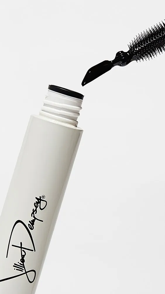 Jillian Dempsey   FLYK Trick Mascara 