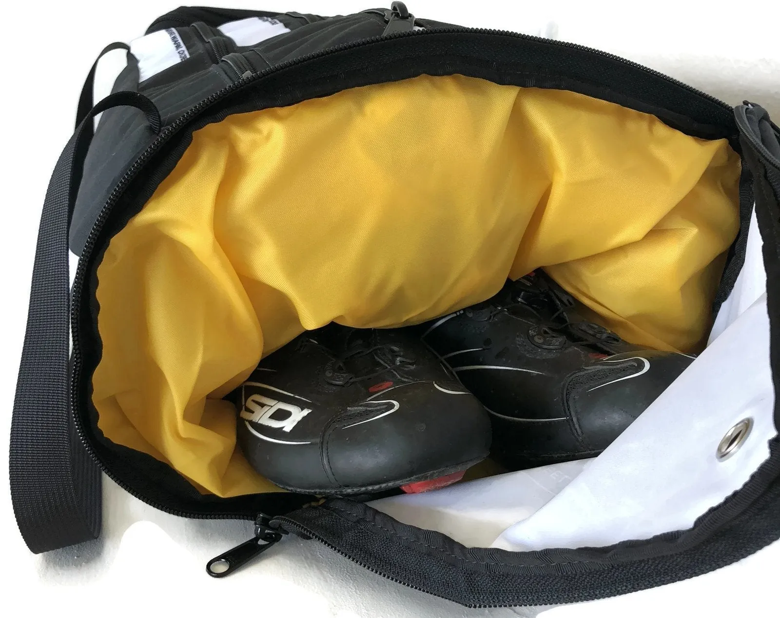 Knucklehead Cycling 2023 RACEDAY BAG