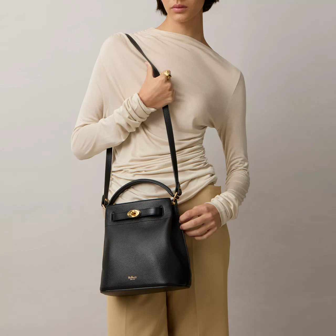 MULBERRY Islington Bucket Bag - Black