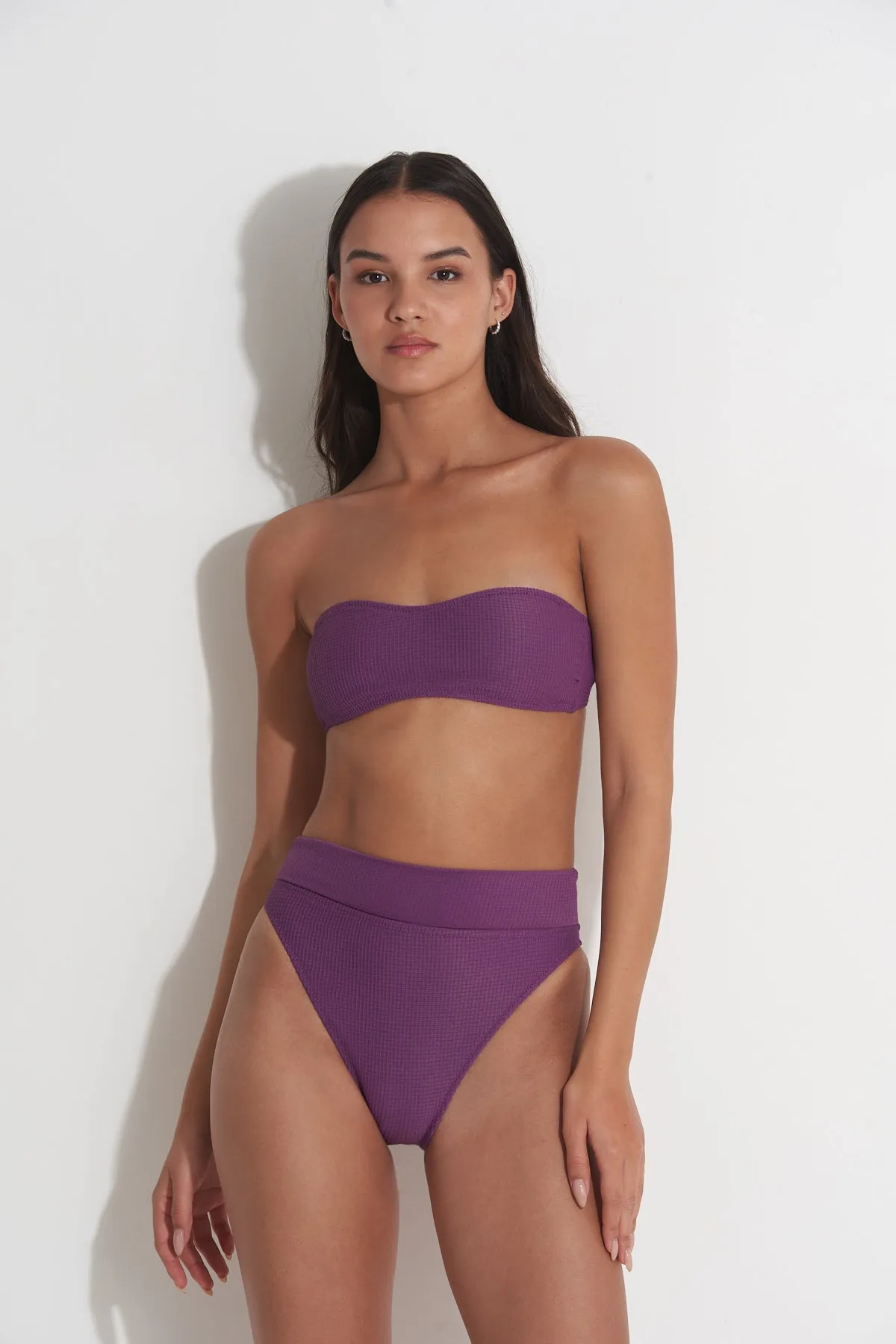 PILPEL BANDEAU BIKINI TOP IN PURPLE TEXTURE